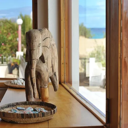 Δωμάτια σε οικογενειακή κατοικία Theresia's Πόρτο Σάντο