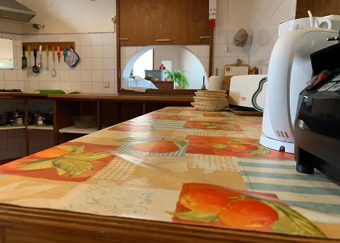 Quarto em Acomodações Particulares Theresia's Porto Santo