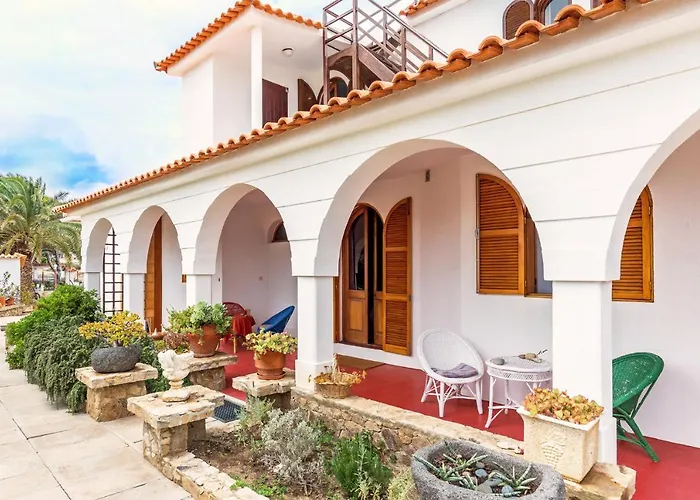 Δωμάτια σε οικογενειακή κατοικία Theresia's *